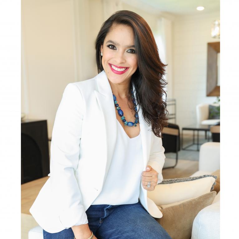 Claudia Guzman